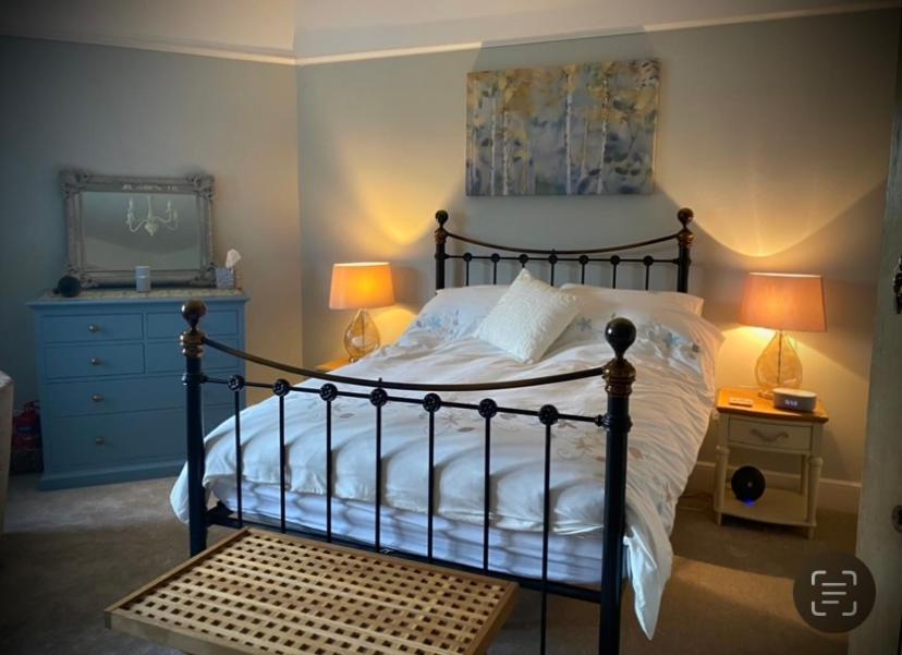The Old Rectory - Valley View Room In Private Home Stockton-on-Teme Eksteriør bilde